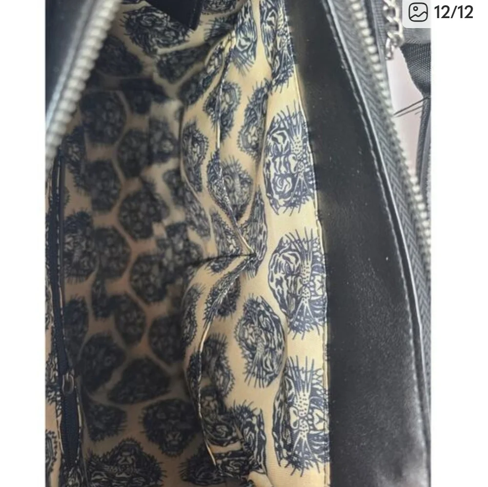 Ed Hardy Nova Skull Rhinestone Bag – Crossbody + Tote ♡ - Picture 8 of 10